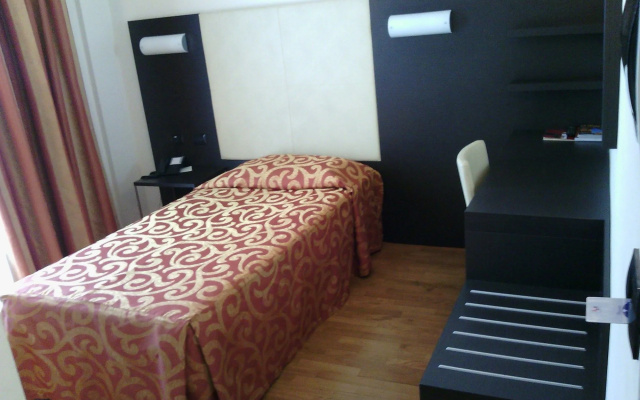 Hotel Motel Raya