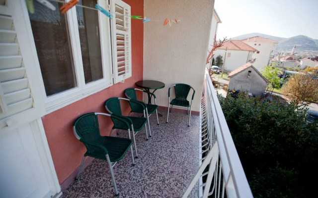 Apartment Toni