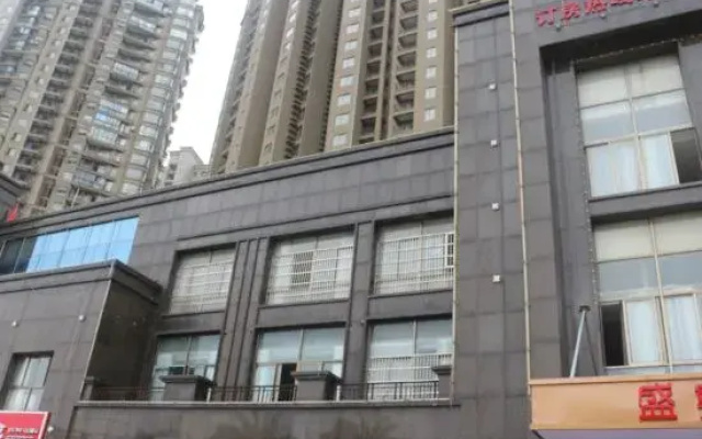 Fuyang Shengyan City Hotel