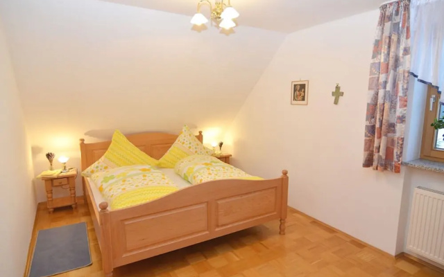 Spacious Apartment With Sauna in Schonsee