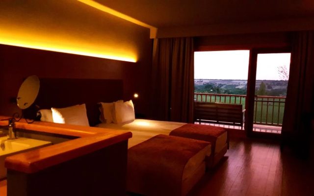 Bakucha Vineyard Hotel & Spa