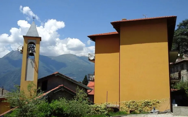 Regolo House