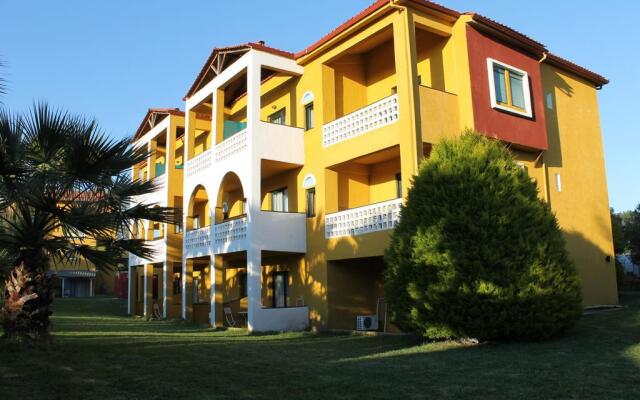 Despotiko Apt. Hotel & Suites вид на фасад