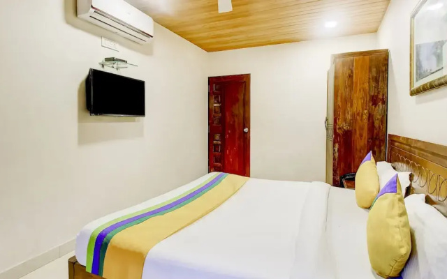 Itsy Hotel New Retreat - Main Market, Mahabaleshwar