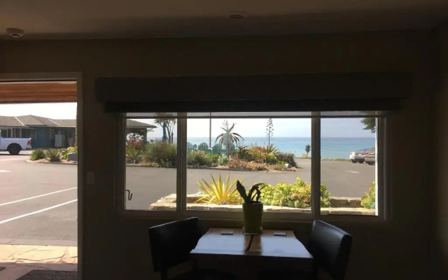 Cambria Shores Inn