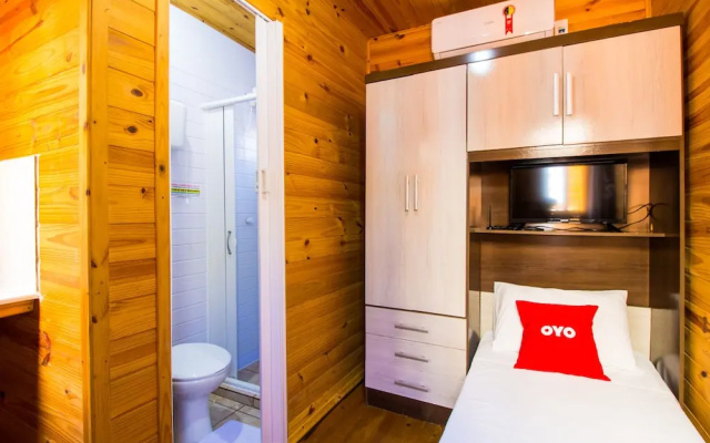 Housing Hotel