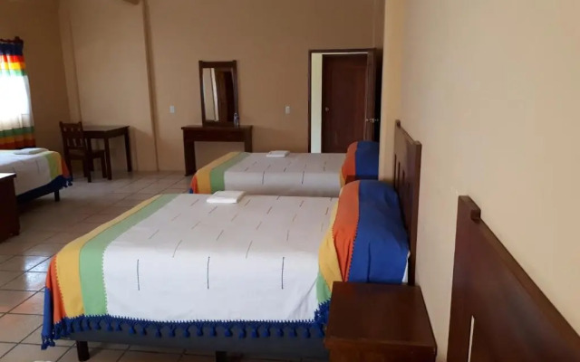 Hotel Alebrijes