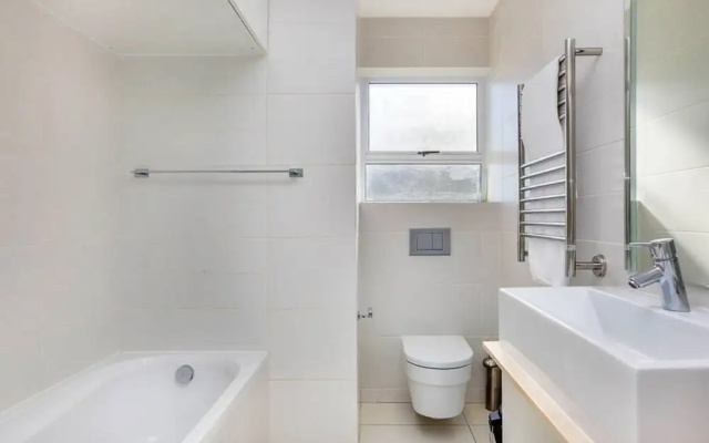Clifton Apartment w Direct Beach Access Marella