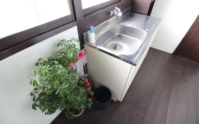 Yadokari House
