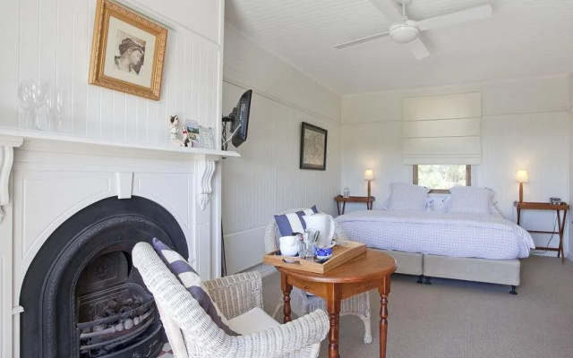 La Perouse Lorne