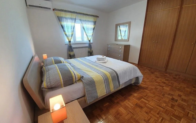 Villa IN