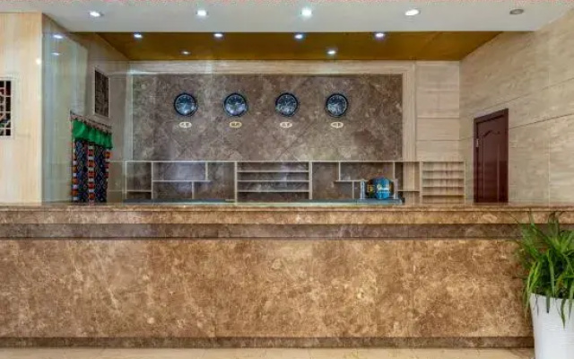 Jiaju Fengqing Hotel