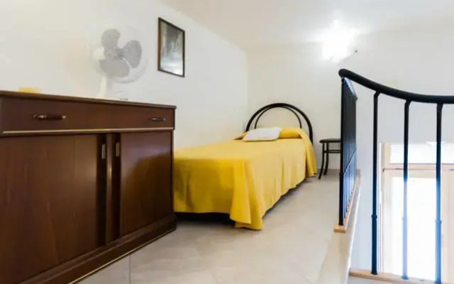 Charming Cozy Two Levels Studio