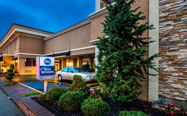 Best Western Mill River Manor in New York, United States of America from 223$, photos, reviews - zenhotels.com hotel front