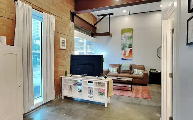 Tremont Meilleur 104 by Ryson Vacation Rentals