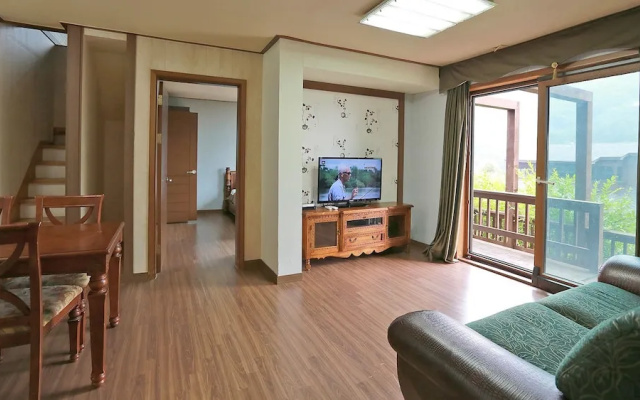 Chalet Resort