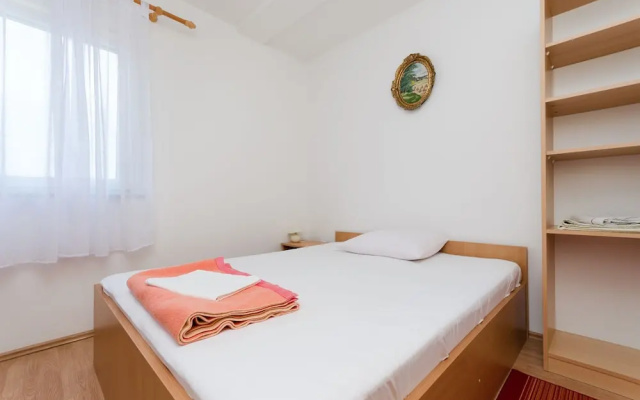 Apartments Iva