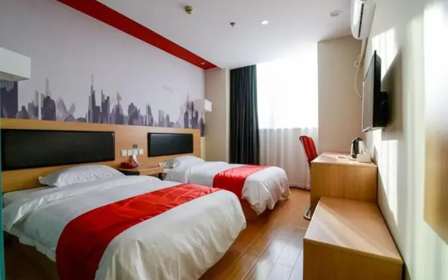 Thank Inn Hotel Sichuan Luzhou Longmatan District Trade City
