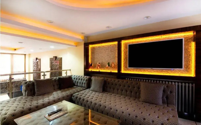 Pelikan Hotel
