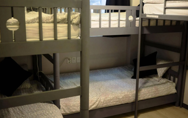 Whitetail Guesthouse - Hostel