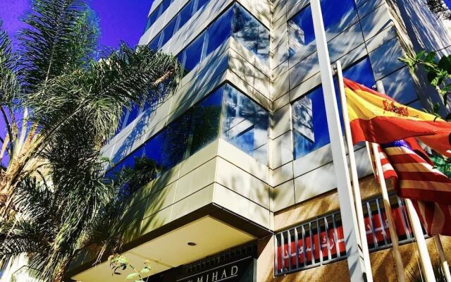 Mihad Hotel вид на фасад
