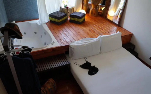 Jacuzzi Rooms