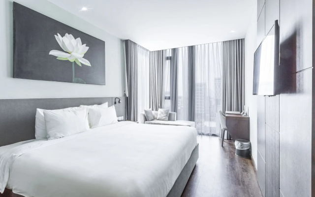 Everland Hotel
