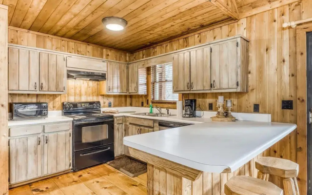 Toccoa River Retreat