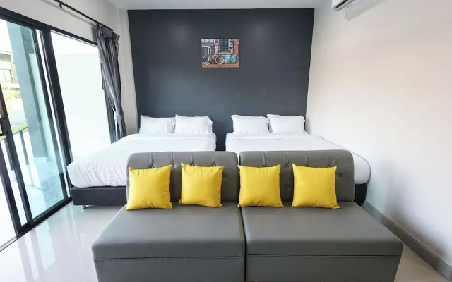 Hillside Premium Hotel