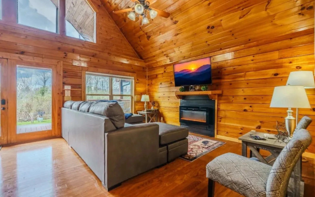 February Specials 3br-hot Tub-pet Friendly