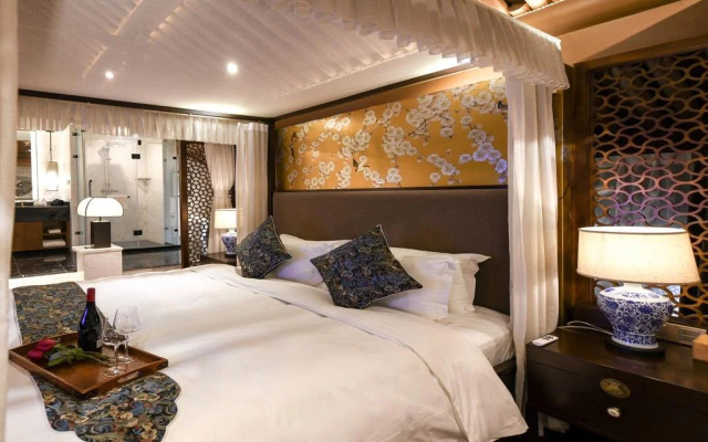 Water Hotel Pingyao