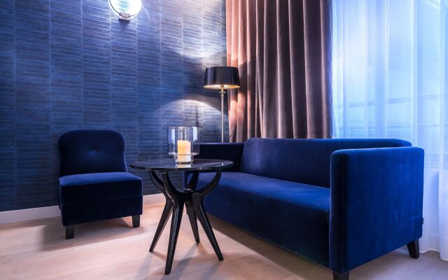 Отель Rayz Private Suites Париж комната для гостей
