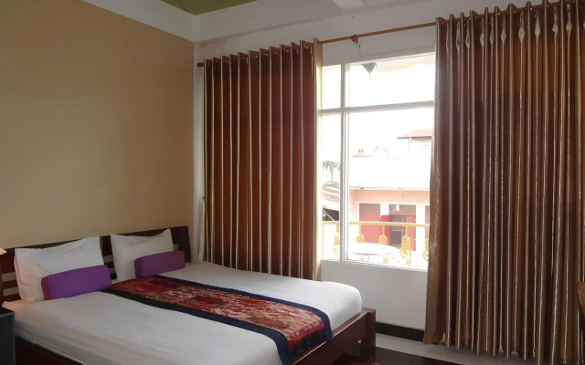 New iHouse Hotel - Hostel