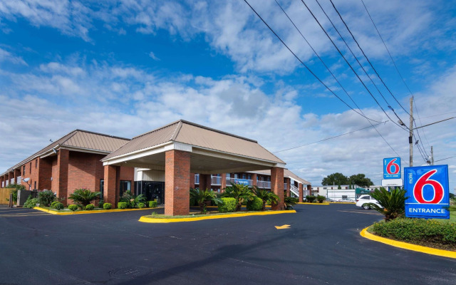 Regency Inn