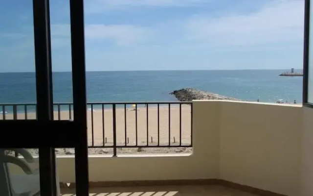 Beach Flat
