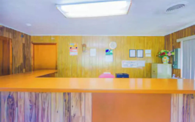 Travelers Inn by OYO Beaver, Hwy 19