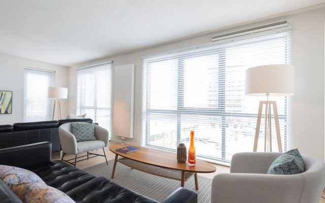 Spacious Apartment in Den Haag near Seabeach