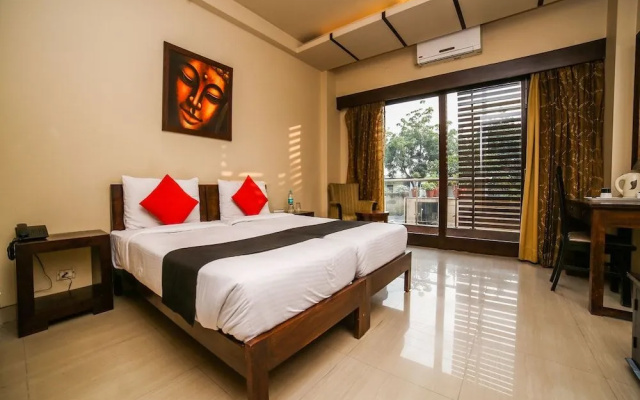 Capital O 928 Villa@43