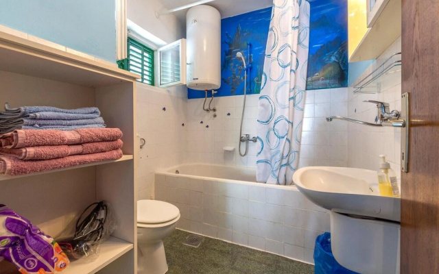Nice Home in Omis With Wifi and 1 Bedrooms