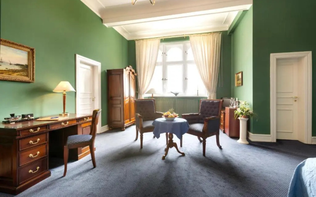 Schlosshotel Ralswiek