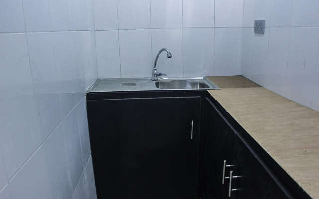 New Travellers Lodge & Suite