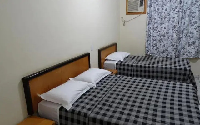Alerri Hotel