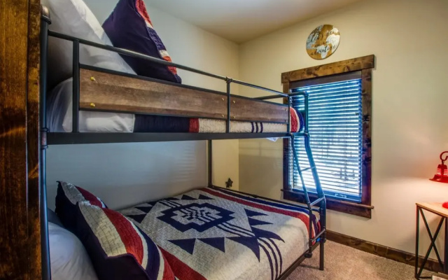 Trailmere Circle 56294