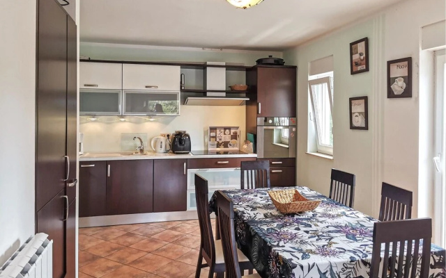 Awesome Apartment in Kastav With Wifi and 3 Bedrooms