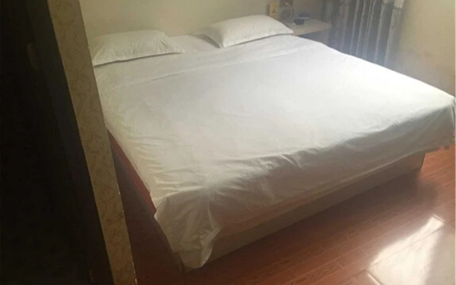 Jinfeng Hostel Anxinbei Road Store