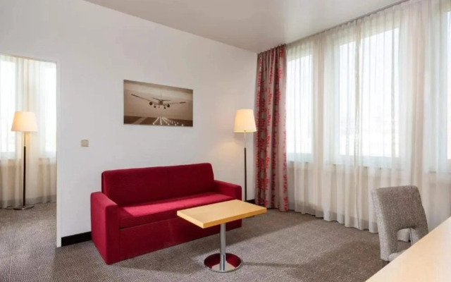 4 Person Holiday Park Home in Neu-isenburg