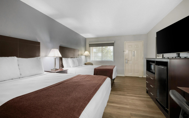 Best Western Lake Conroe Inn