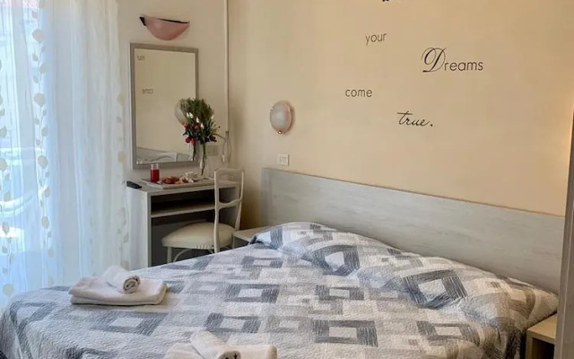 New Hotel Cirene Room for two People Half Pension