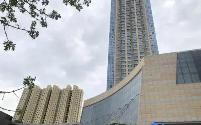 Qingguo Light Luxury Hotel (Wanda High Speed Railway Station)