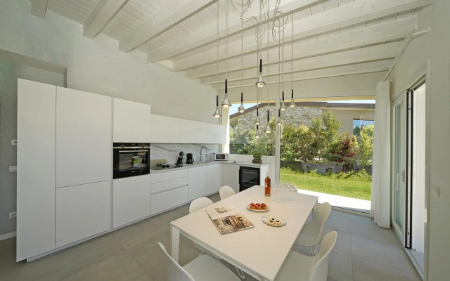 Villa Ester - P.IVA in Moniga del Garda